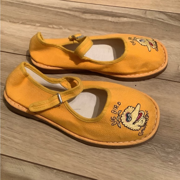 NWOT cotton Mary Jane shoes (Sesame Street) - Picture 2 of 8